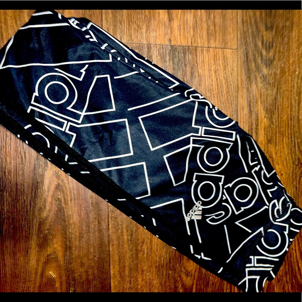 Adidas leggings